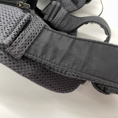  BABY BJORN ベビービョルン ベビーキャリア ONE KAI Air 抱っこ紐 ネイビー