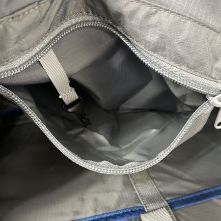  mont･bell モンベル メッセンジャーバッグM  1130450 ネイビー