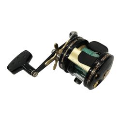 〇〇 Abu Garcia アブガルシア ambassadeur アンバサダー ウルトラキャスト 5600C ベイトリール Cランク