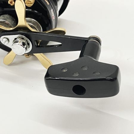  Abu Garcia アブガルシア ambassadeur アンバサダー ウルトラキャスト 5600C ベイトリール