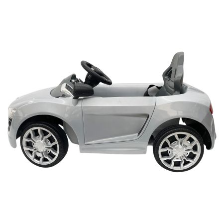  トイザらス avigo アウディ R8 スパイダー ミニ バッテリー式乗用