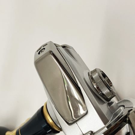  SHIMANO シマノ STRADIC SW 18 ストラディックSW 5000XG 03896 スピニングリール