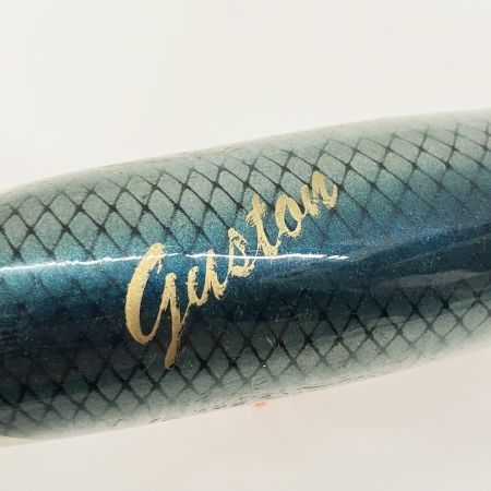  guston ルアー 220