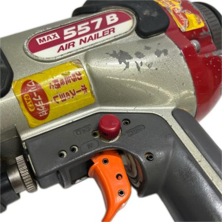  MAX マックス 常圧ステープル用エアネイラ 557B レッド 程度C