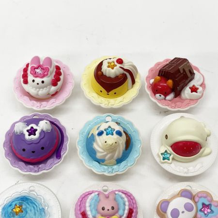  BANDAI バンダイ キラキラ☆プリキュアアラモード まぜまぜ変身!スイーツパクト 変身アニマルスイーツ14個