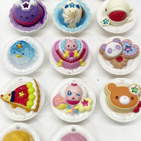  BANDAI バンダイ キラキラ☆プリキュアアラモード まぜまぜ変身!スイーツパクト 変身アニマルスイーツ14個