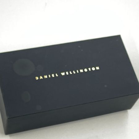  Daniel Wellington ダニエル・ウェリントン QUADRO PRESSED MELROSE PEARL  腕時計 ゴールド x ピンク