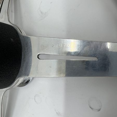  NARDI ナルディ ステアリングホイール ウッド クルーズコントロール付きホーンボタン TORINO ジャンク品 現状渡し