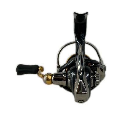 DAIWA ダイワ スピニングリール　シャリ感有　ハンドル部分べた付き有り LEGALIS LT2500S-XH