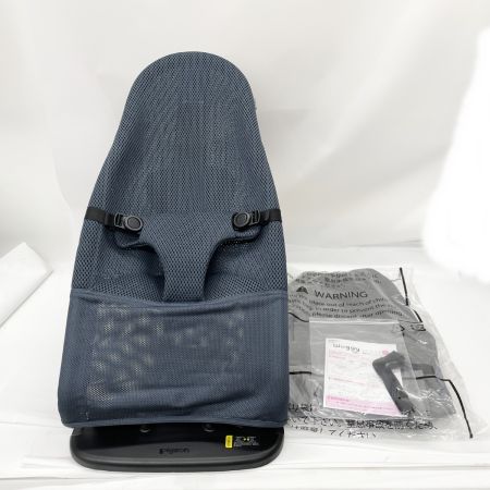  pigeon ピジョン バウンサー Wuggy ウギー  チャコールグレー