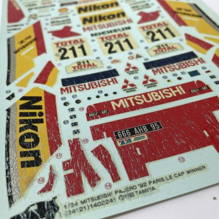  TAMIYA タミヤ プラモデル 1/24スポーツカーシリーズ No.121 三菱パジェロ 92年 パリ~ル・カップ優勝車