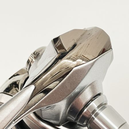  SHIMANO シマノ STRADIC 19 ストラディック C2000S 04013 スピニングリール