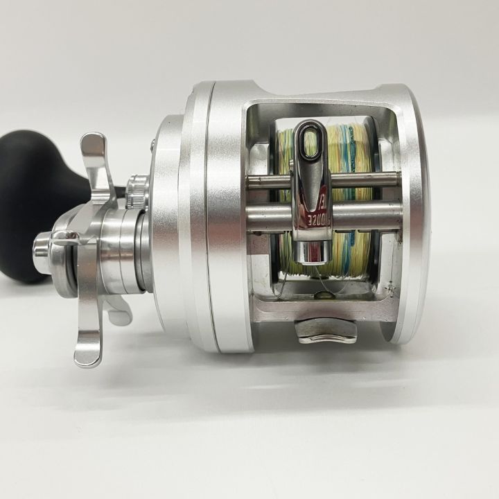 シマノ 13オシアカルカッタ 300HG (03-9304150019) - メルカリ SHIMANO 