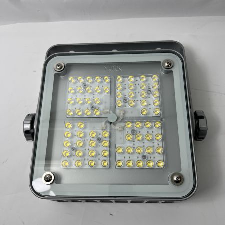  TOSHIBA 東芝 LED投光器 動作未確認 JEDS-11902NW-LJ2