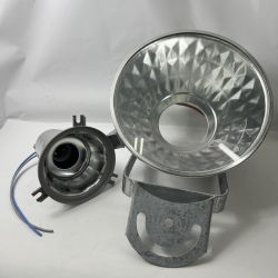 〇〇 IWASAKI アイ スポラートD (中角タイプ,広角タイプ) 投光器 H373D 動作未確認 Bランク