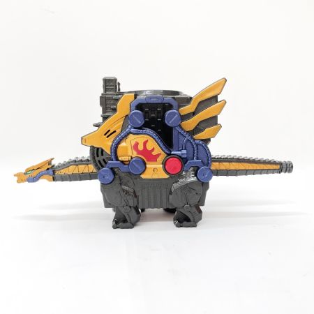  BANDAI バンダイ 仮面ライダービルド DXクローズドラゴン