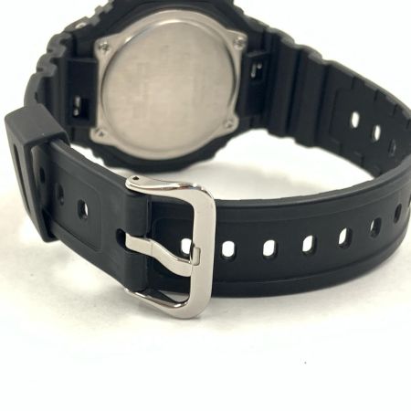  CASIO カシオ G-SHOCK ジーショック カーボンコアガード クォーツ 腕時計 GA-2100SB-1AJF ブラック x シルバー