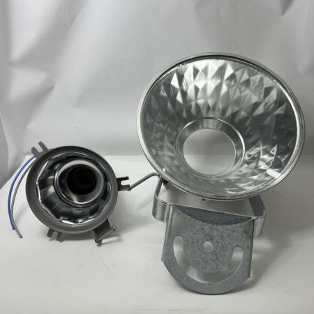  IWASAKI アイ スポラートD (中角タイプ,広角タイプ) 投光器 H373D 動作未確認