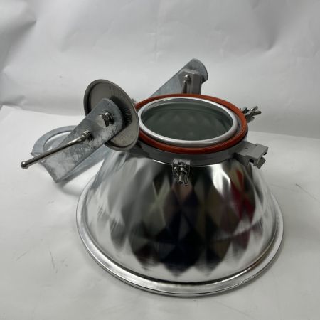  IWASAKI アイ スポラートD (中角タイプ,広角タイプ) 投光器 H373D 動作未確認