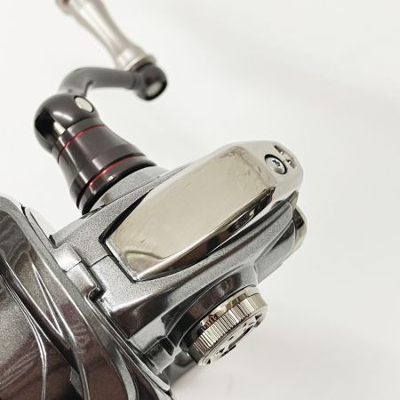  SHIMANO シマノ STRADIC 16 ストラディックCI4+ C2000HGS 03488 スピニングリール