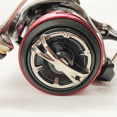  SHIMANO シマノ STRADIC 16 ストラディックCI4+ C2000HGS 03488 スピニングリール