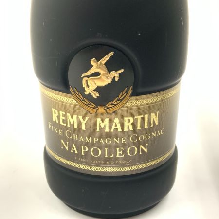  REMY MARTIN レミーマルタン ナポレオン コニャック 700ml 40％ 未開栓