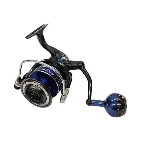  DAIWA ダイワ SALTIGA 15 ソルティガ 5000 059547 スピニングリール
