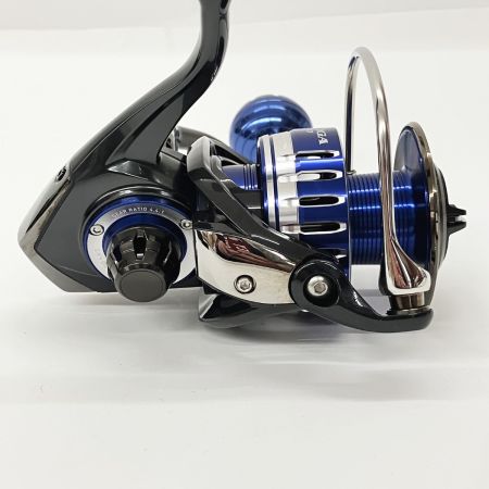  DAIWA ダイワ SALTIGA 15 ソルティガ 5000 059547 スピニングリール