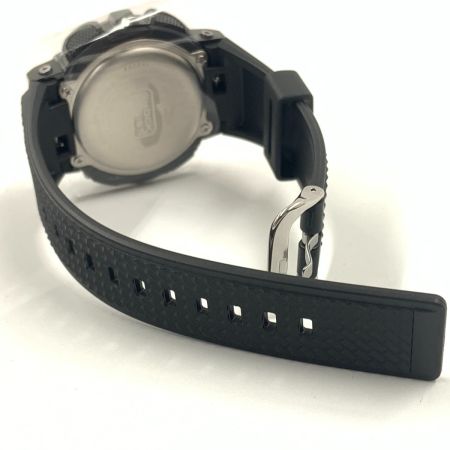  CASIO カシオ カシオ Gショック 腕時計 クォーツ 腕時計 GM-110BB シルバー x ブラック