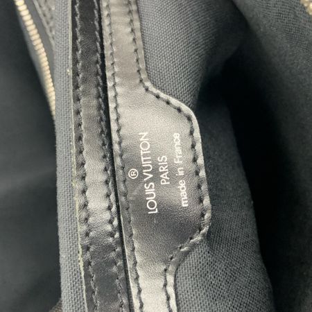  LOUIS VUITTON ルイヴィトン タイガ リポーター ショルダーバッグ 斜め掛けショルダー  M30152 ブラック