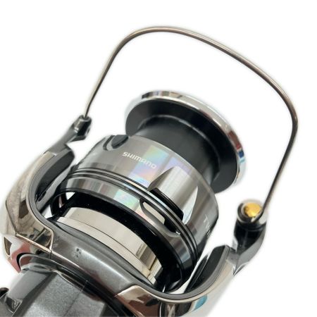  SHIMANO シマノ TWIN POWER キズ・シャリ有 箱付 24ツインパワー 4000XG 046871