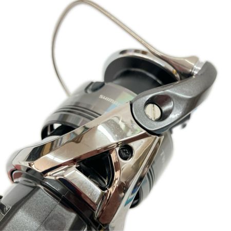  SHIMANO シマノ TWIN POWER キズ・シャリ有 箱付 24ツインパワー 4000XG 046871