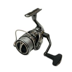 〇〇 SHIMANO シマノ TWIN POWER 24 ツインパワー C3000XG 046826 スピニングリール Bランク