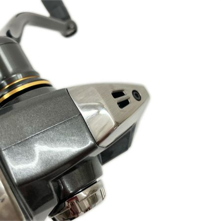  SHIMANO シマノ TWIN POWER 24 ツインパワー C3000XG 046826 スピニングリール
