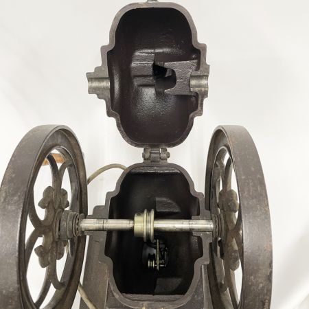  Kalita カリタ 直接排出型 コーヒーミル 熊 クマさんモデル 電動 大型 レトロ インテリア