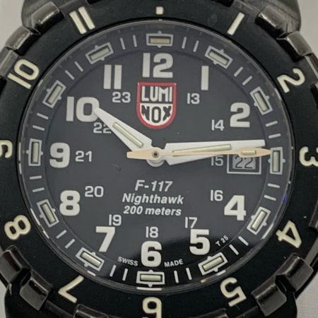  LUMINOX ルミノックス Nighthawk ナイトホーク 6400 シリーズ 200 meters クォーツ腕時計  F-117 ブラック