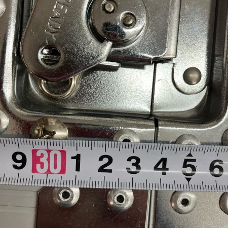 ROAD READY ロードレディー ラックケース 3U 現状渡し