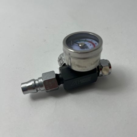  ANEST IWATA スプレーガン 圧力計付き W-101-1310BG