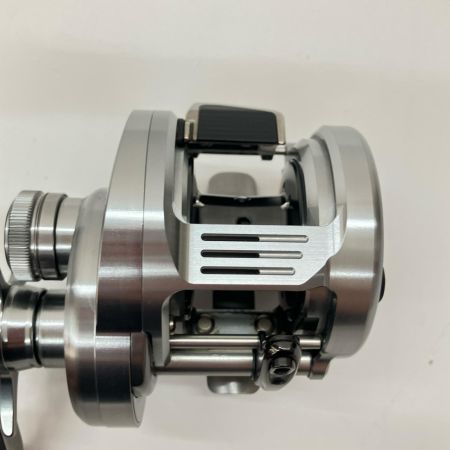  SHIMANO シマノ CALCUTTA CONQUEST 20 カルカッタコンクエストDC 200HG 04039 ベイトリール