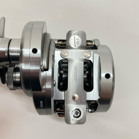  SHIMANO シマノ CALCUTTA CONQUEST 20 カルカッタコンクエストDC 200HG 04039 ベイトリール