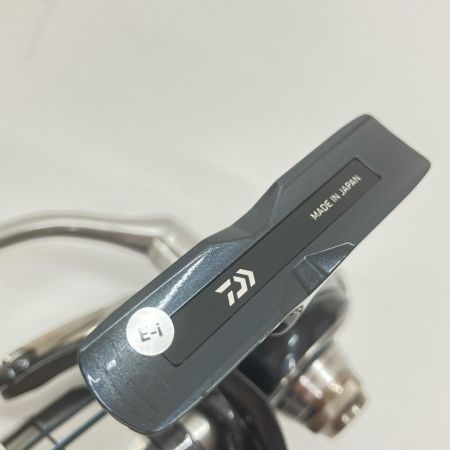  DAIWA ダイワ CERTATE 19 セルテート LT5000D 060054 スピニングリール