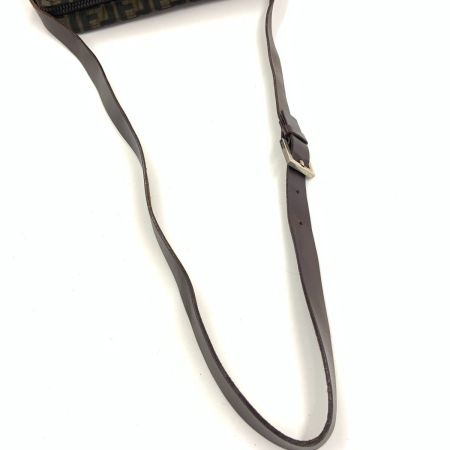  FENDI フェンディ ズッカ ショルダーバッグ ブラウン 現状渡し 