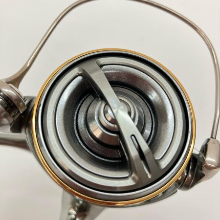 SHIMANO シマノ STELLA 18 ステラ 3000MHG 03807 スピニングリール