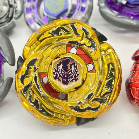  TAKARATOMY タカラトミー メタルファイト ベイブレード マーキュリーアヌビウス ブレイブVer.等 25個&カスタムパーツ・ランチャー・グリップ・ベイポインター
