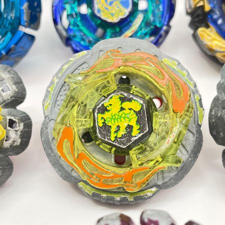  TAKARATOMY タカラトミー メタルファイト ベイブレード マーキュリーアヌビウス ブレイブVer.等 25個&カスタムパーツ・ランチャー・グリップ・ベイポインター