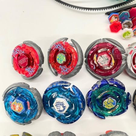  TAKARATOMY タカラトミー メタルファイト ベイブレード マーキュリーアヌビウス ブレイブVer.等 25個&カスタムパーツ・ランチャー・グリップ・ベイポインター