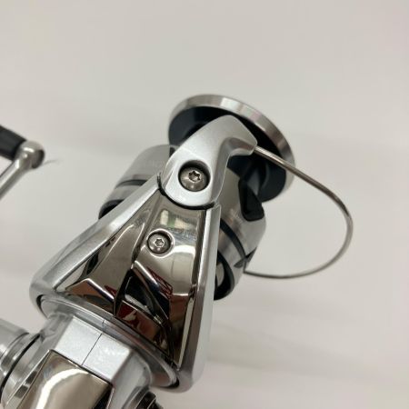  SHIMANO シマノ STRADIC ストラディック C3000XG 045867 スピニングリール