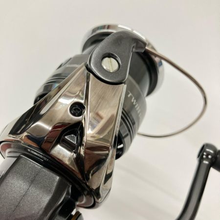  SHIMANO シマノ TWIN POWER 24ツインパワー C3000MHG 046819 スピニングリール