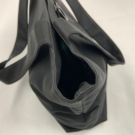  Salvatore Ferragamo サルヴァトーレフェラガモ ナイロン ガンチーニ トートバッグ AU-21 7736 ブラック