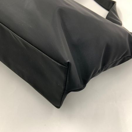  Salvatore Ferragamo サルヴァトーレフェラガモ ナイロン ガンチーニ トートバッグ AU-21 7736 ブラック